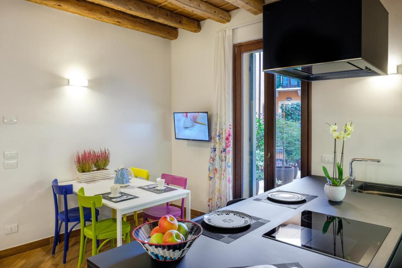 La Terrazza In Centro Apartman Verona Kültér fotó