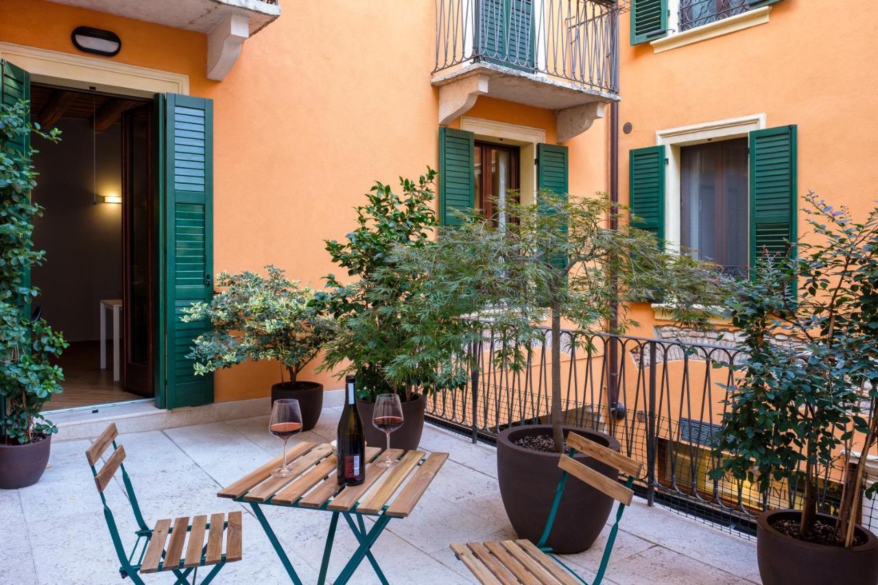La Terrazza In Centro Apartman Verona Kültér fotó