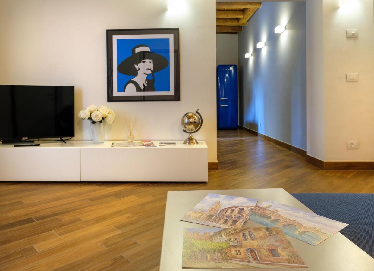 La Terrazza In Centro Apartman Verona Kültér fotó